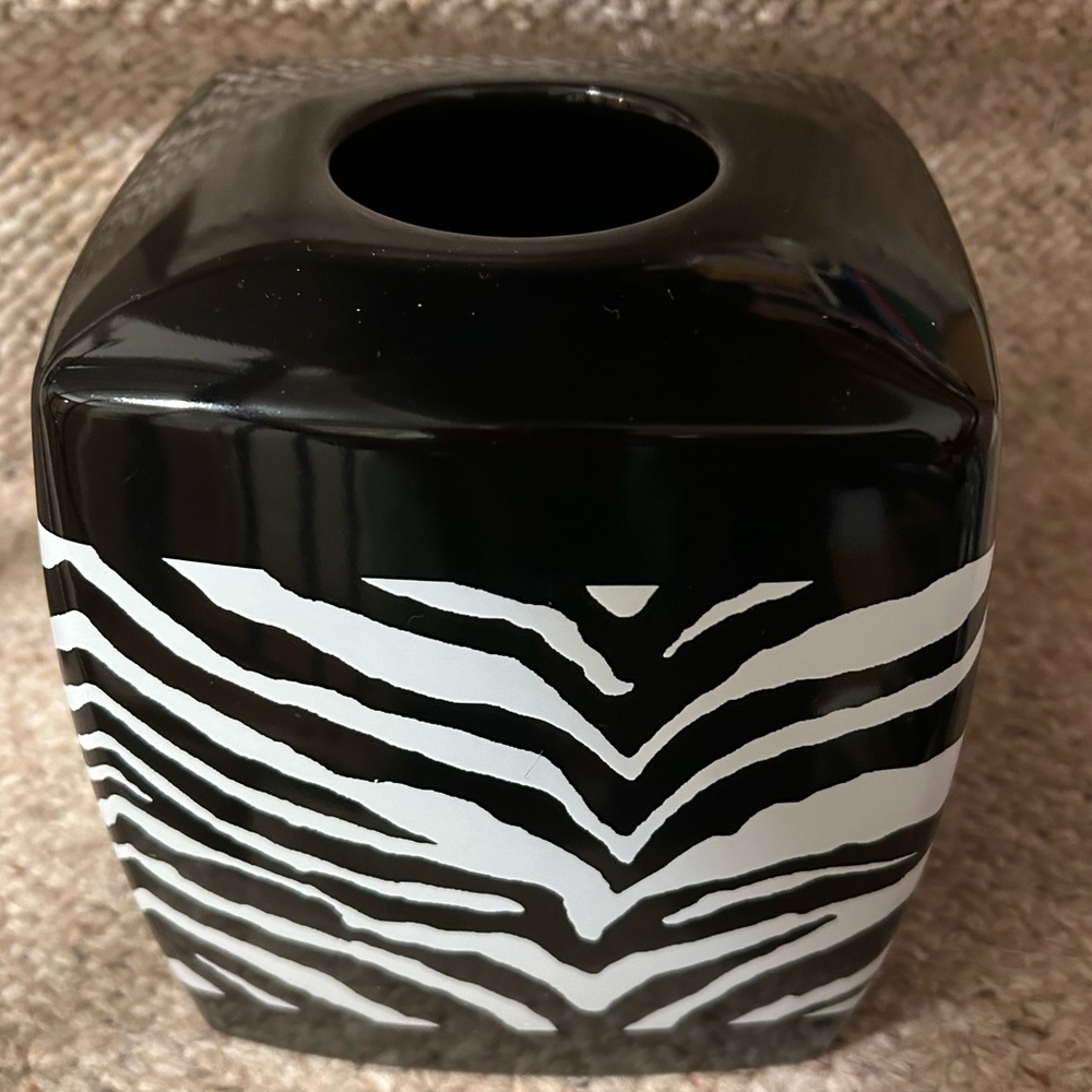 Black and White Zebra Ceramic Box Cover - Picture 3 of 8